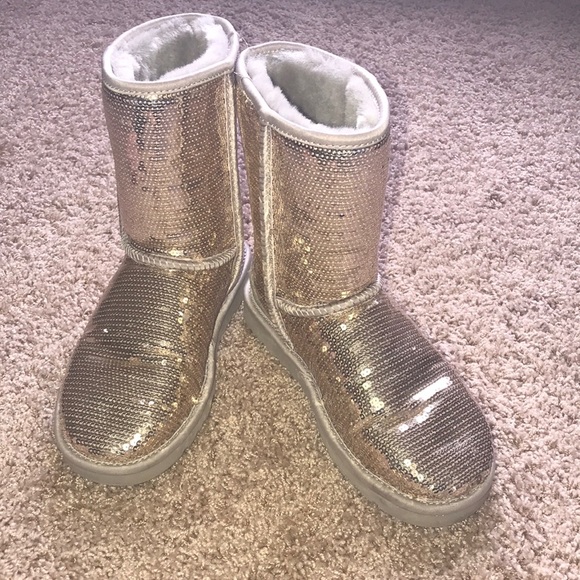 UGG Shoes - Ugg boots